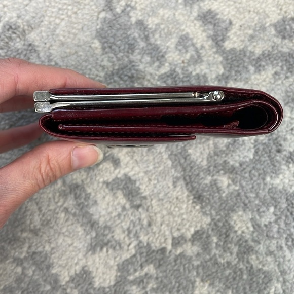 Cartier Bordeaux Panthere Glossy Leather Wallet Trifold Kisslock Compact - Picture 8 of 17